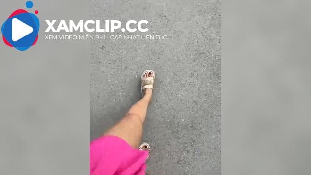 Gái xinh dâm dục thả thính chú già U60 quê Hà Tĩnh