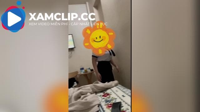 Clip hot bé Hà Anh lớp 10A3 chuyên Toán