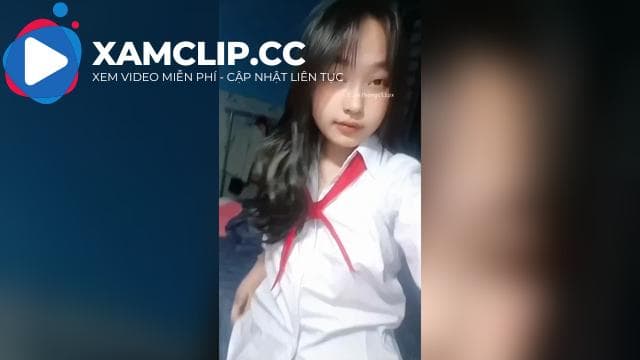 Full clip cô bé quàng khăn đỏ cực HOT đang được săn trên Tiktok