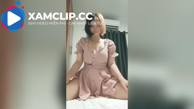 Siêu phẩm nữ sinh mặt học sinh vú phụ huynh xinh dâm vl