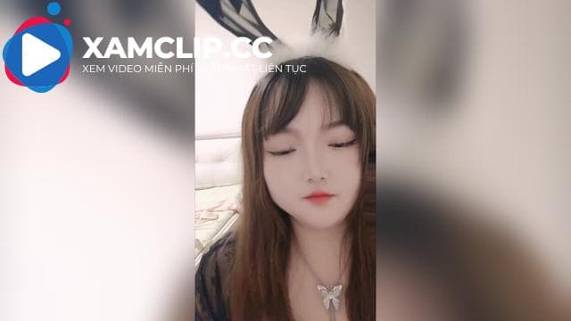 Gấu của anh nào mà ngực bự thế này thì áp lực lắm