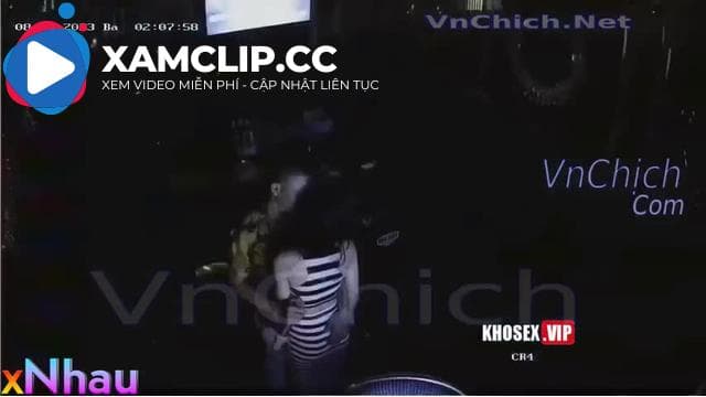 Hack camera, Bố già chịch nhân viên Karaoke xong bắt thg ctrai vét máng