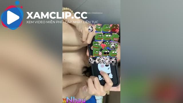 Em thì chơi game còn anh thì chơi e  ( full video t.me/ttdsuutam vs kho link cho ae )