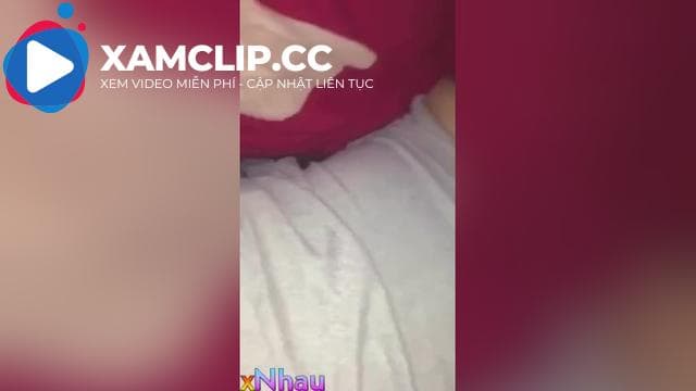 Con Phò 2k6 váy body vú to địt trong nhà nghĩ nhét cu giả vô lồn