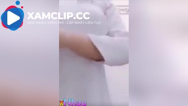 Thầy giáo địt em jocj sinh ngày khai giảng hàng múp