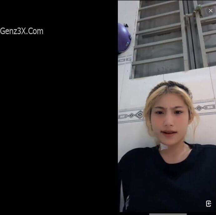 Clip Sex Lần Đầu Chat Sex Em Ấy Còn Hơi Ngại Nhưng Vú Ngon Vãi Đái Luôn