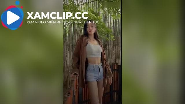 Phạm Hà Giang nữ sinh Đại Học Ngoại Thương FTU lộ clip sex