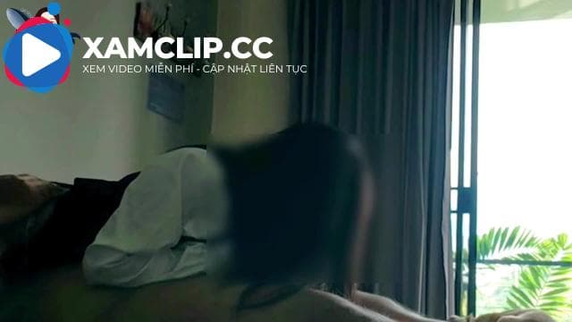 Anh xã đi công chuyện cô vợ dâm liền đi nhà nghỉ cùng đồng nghiệp