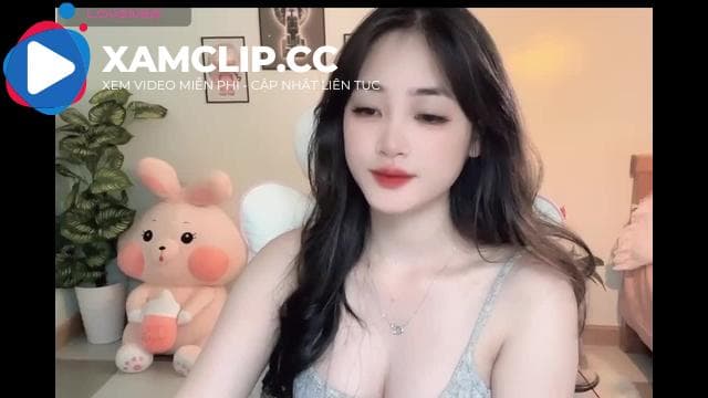 Đã xinh còn hát hay