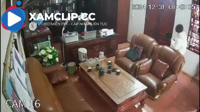 Hiệu trưởng Trường THPT Tô Hiến Thành, Hải Hậu lộ clip nhạy cảm P2